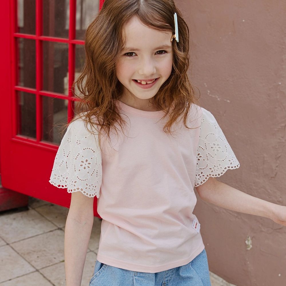 APPLE SMILE 甜美鏤空蕾絲袖純棉上衣-粉