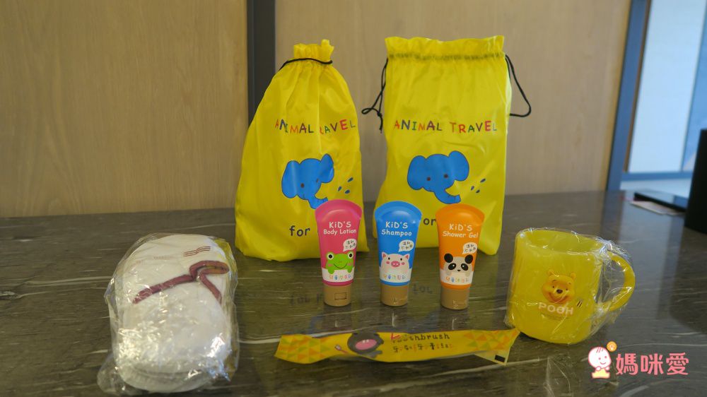 台南大員皇冠四人房2大1小$4299起 指定平日