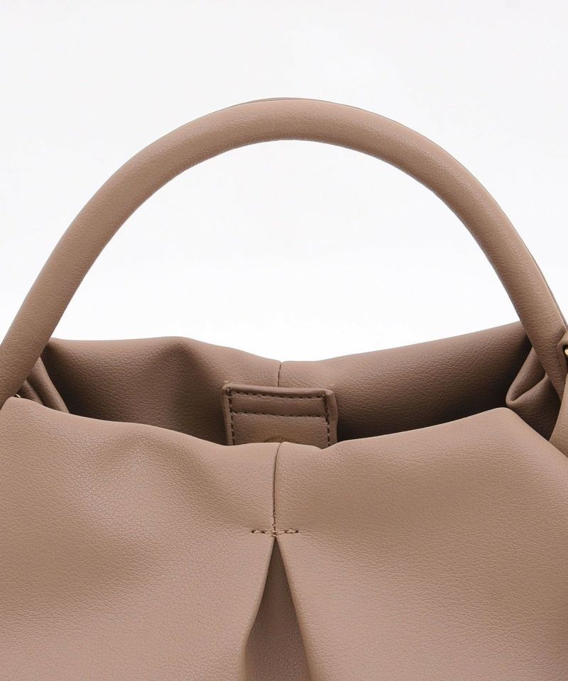 日本 COOCO - 打褶造型手提包/側背包-黑 (25x17x12cm)