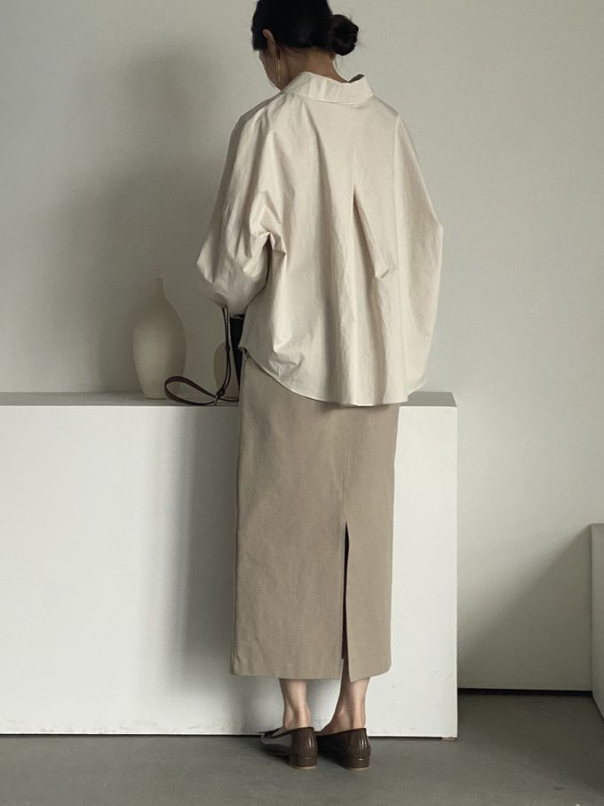 韓國女裝連線 - 知性背後抓褶翻領長袖襯衫-米杏 (FREE)