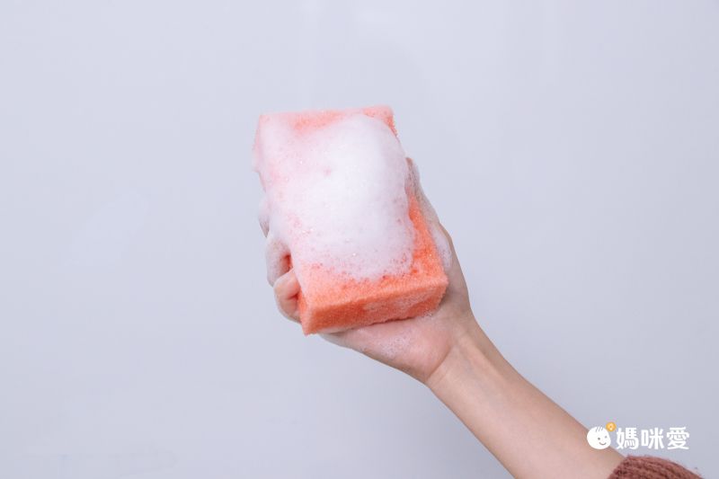 日本 SUN SEVEN - 日本製 超強起泡力持久耐用菜瓜布-定番款-花色隨機-四入組