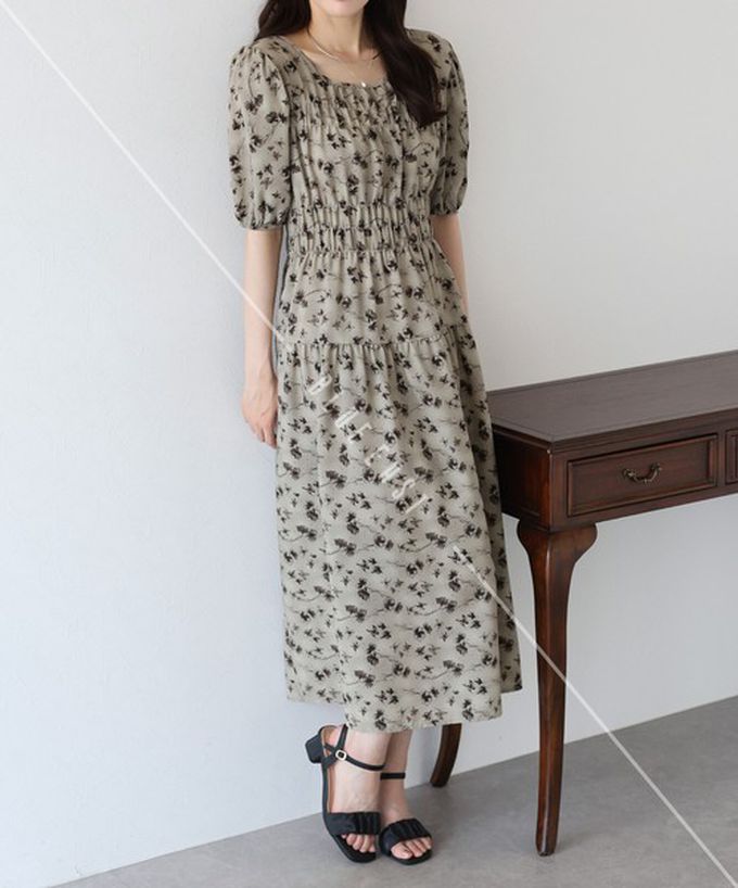 日本 BLUE EAST - 水墨感花卉束腰泡泡袖洋裝-棕綠 (M)