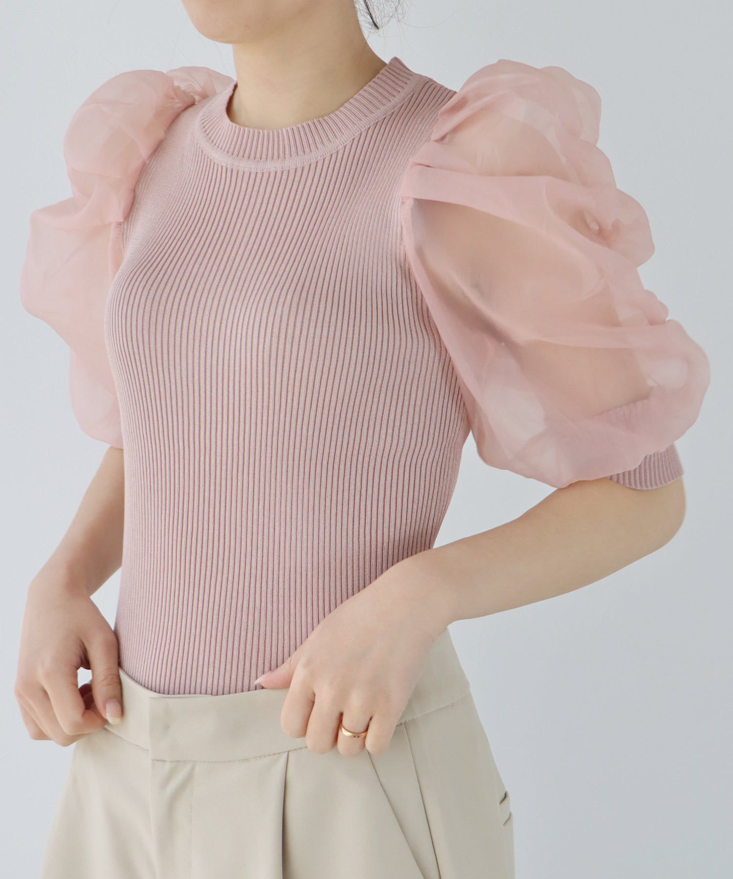 日本 BLUE EAST - 夢幻薄紗拼接五分袖上衣-黑x黑