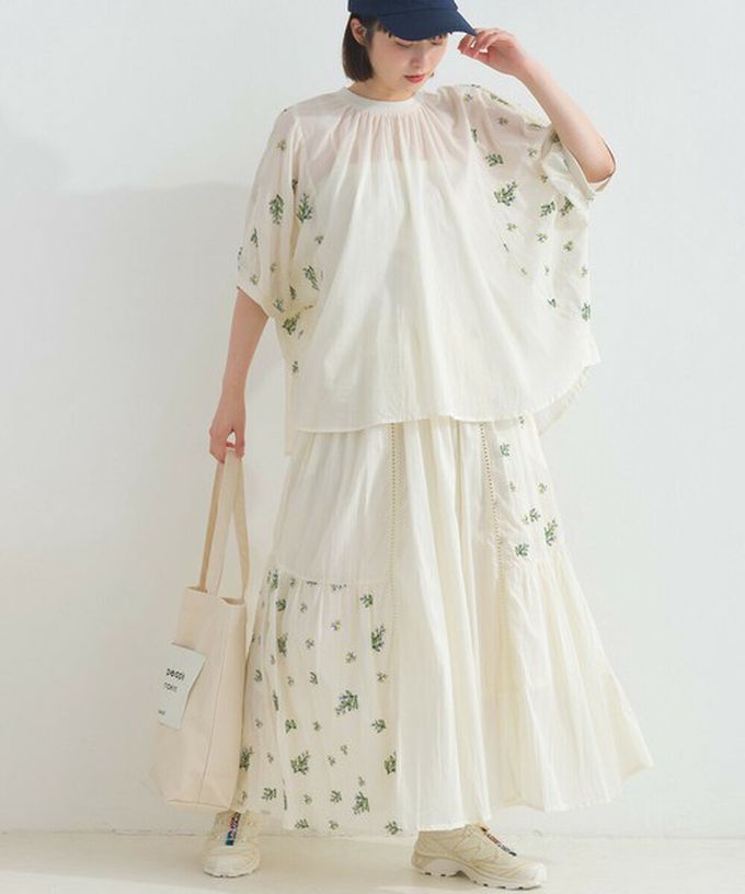 日本 Lupilien - 100%印度棉 優美植物刺繡大寬袖上衣-象牙