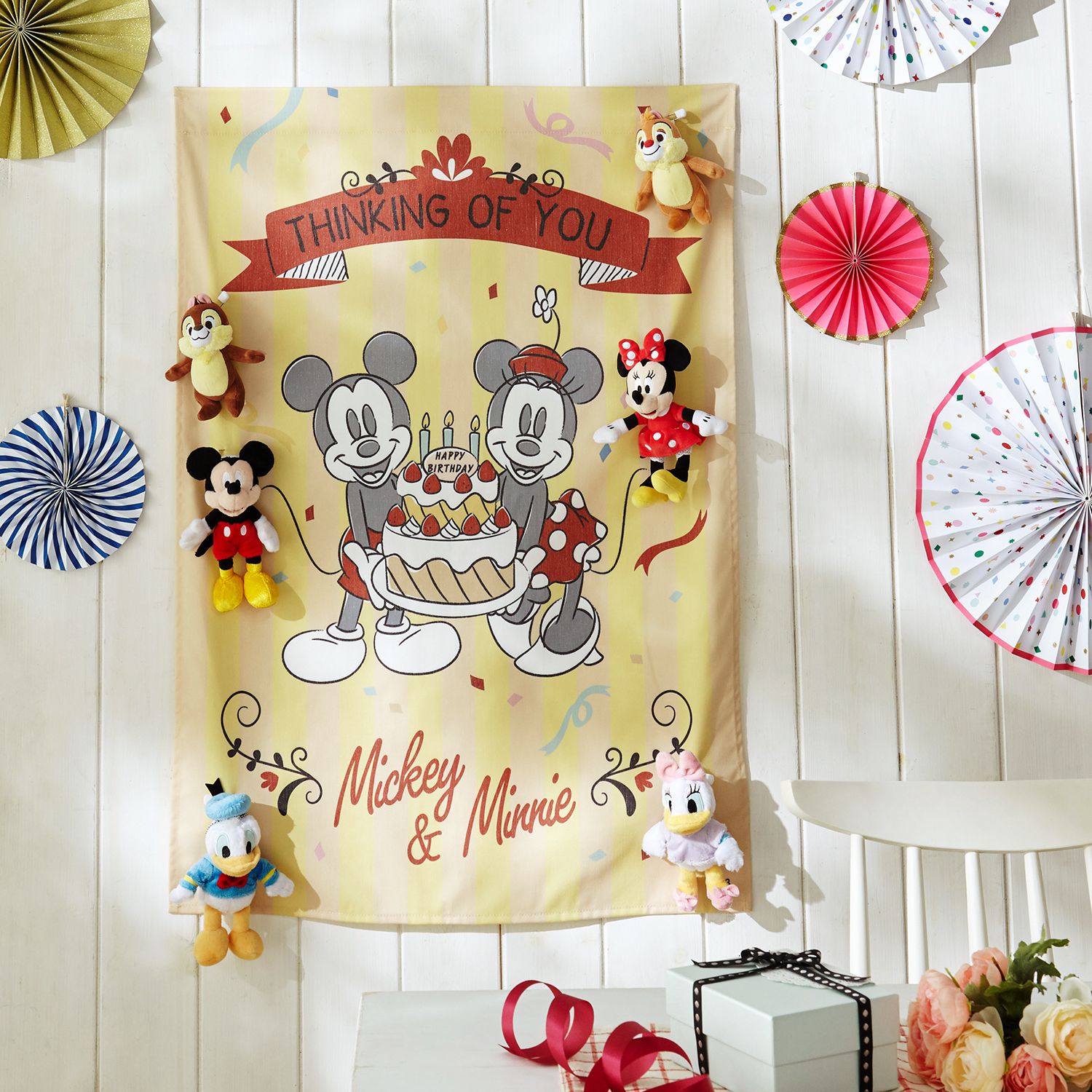 日本千趣會 - 迪士尼佈置掛布-生日-鵝黃 (60x85cm)