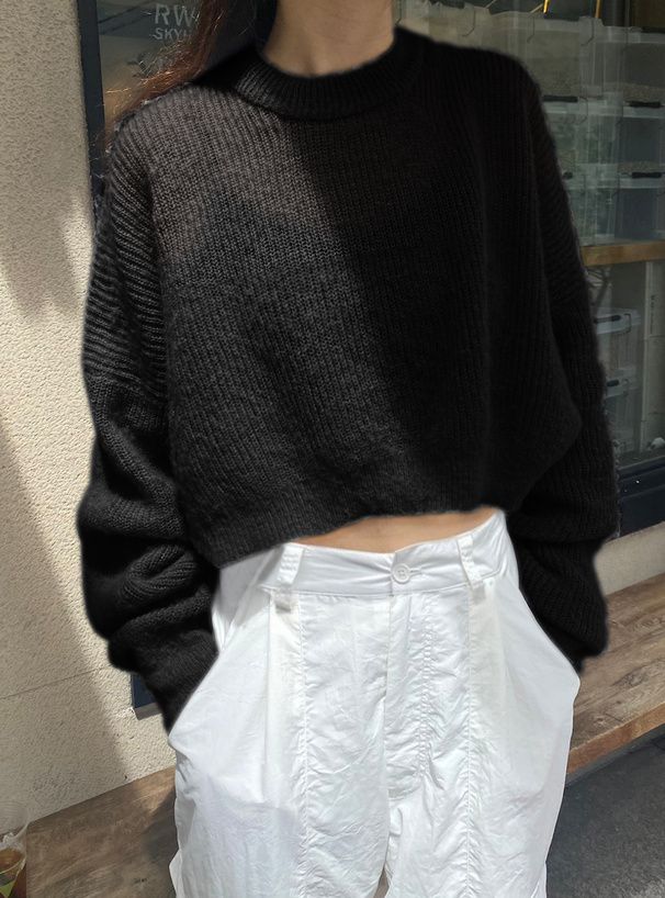 日本 GRL - 聯名款 圓領短版寬鬆針織上衣-米杏 (F)