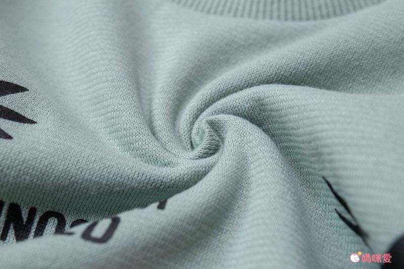 日本千趣會 - 可愛修身廓形荷葉袖洋裝-芥黃