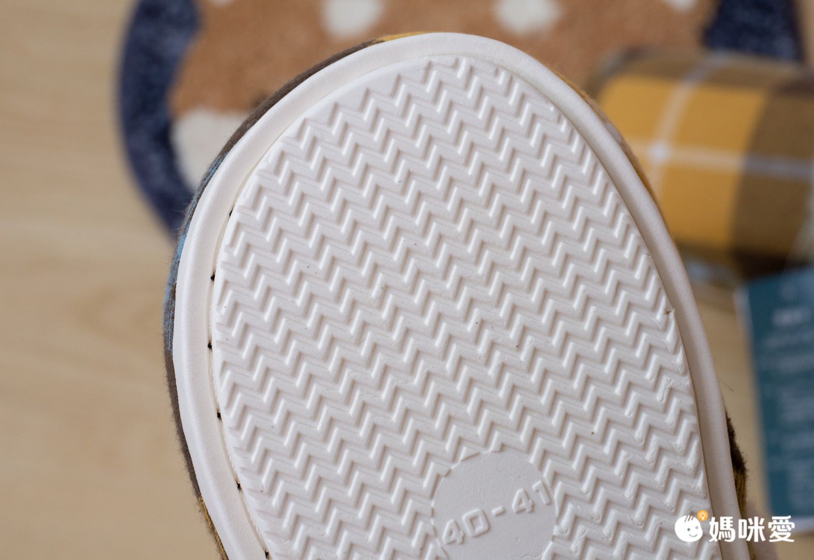 日系格紋防滑保暖棉拖鞋-深藍