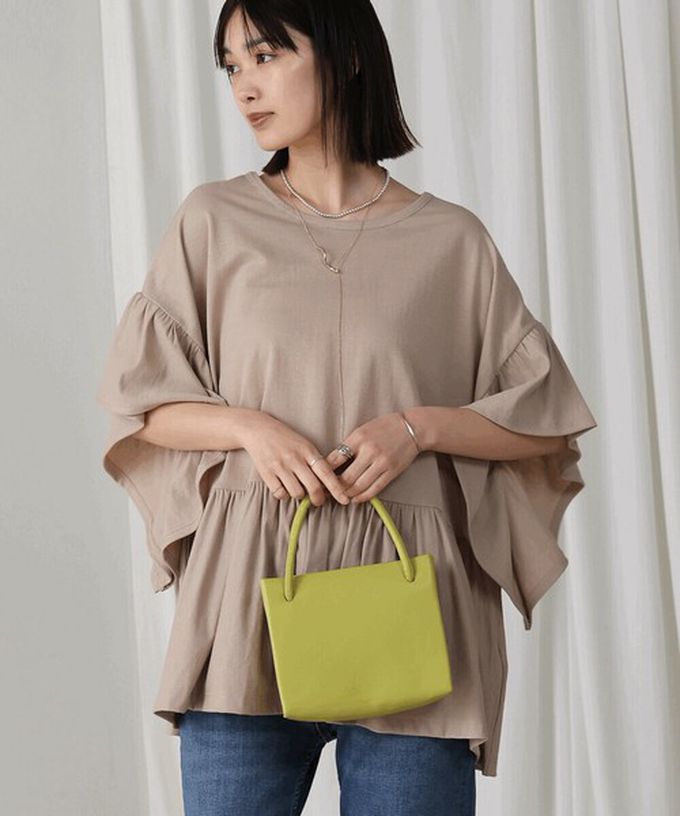 日本 Bab - 透氣嫘縈飄逸大寬袖上衣-焦糖橘