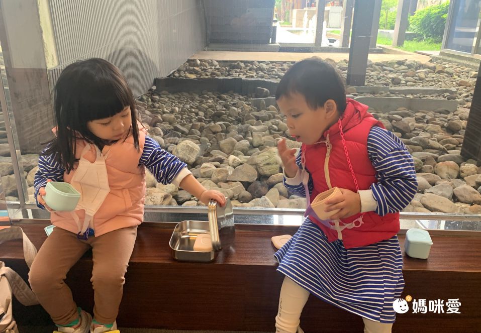 4Ｍ用到小學！美國 Miniware 多功能成長便當盒組