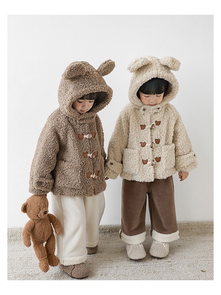 TONGMO - 立體造型羊羔絨牛角釦連帽外套-熊耳朵-米色