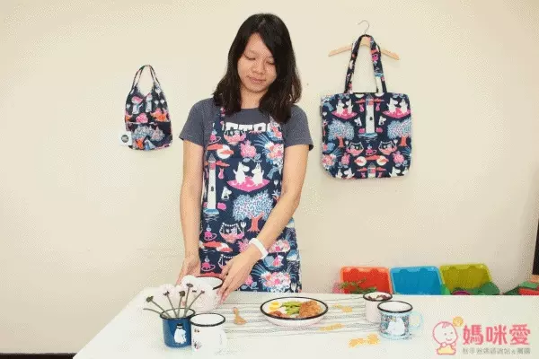 嚕嚕米媽媽 / 小朋友圍裙