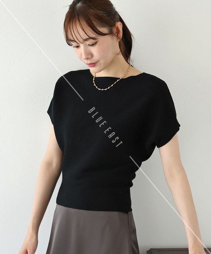 日本 BLUE EAST - 美型修身柔軟羅紋蝙蝠袖上衣-黑