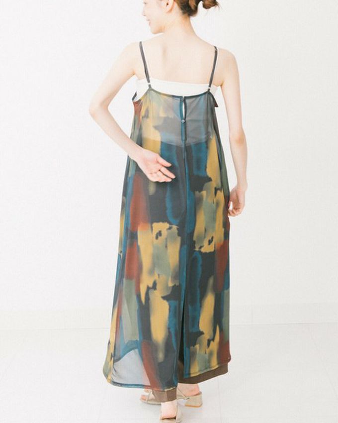 日本 gleam - 水彩暈染風夢境薄紗細肩帶洋裝-米棕系