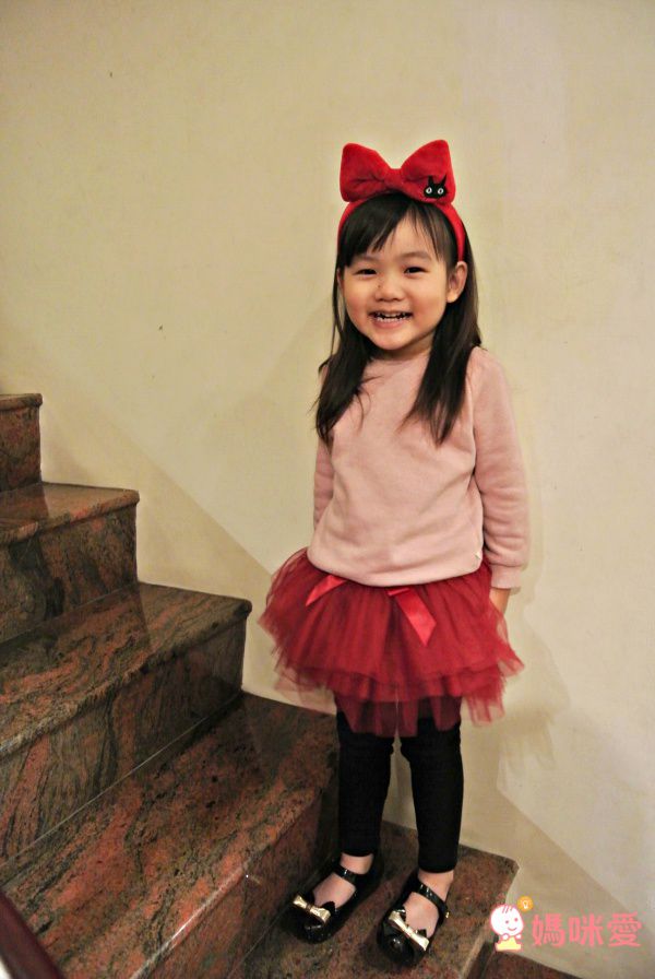 女寶最愛穿著第一名！Little moni 甜美紗裙、內搭褲