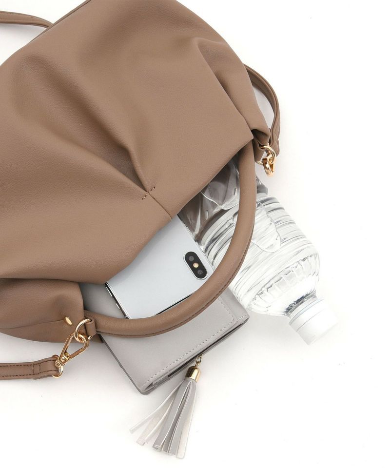 日本 COOCO - 打褶造型手提包/側背包-黑 (25x17x12cm)