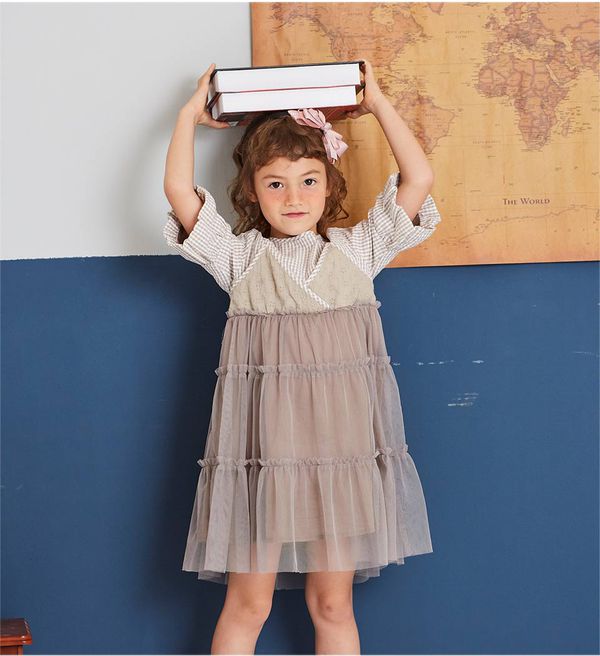 麗嬰房 Little moni - 假兩件網紗拼接洋裝-駝色