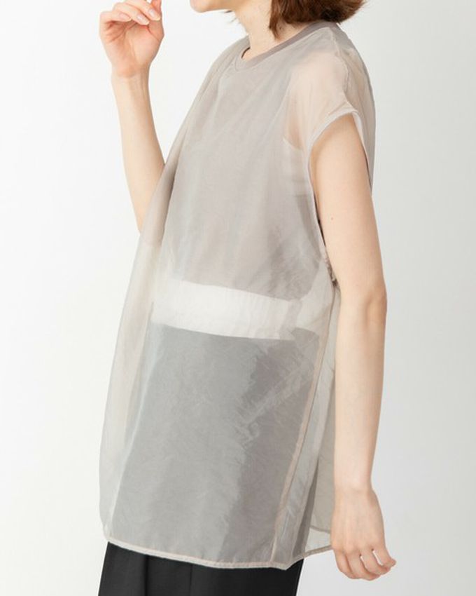 日本 gleam - 輕盈歐根紗唯美顯瘦法式袖上衣-黑