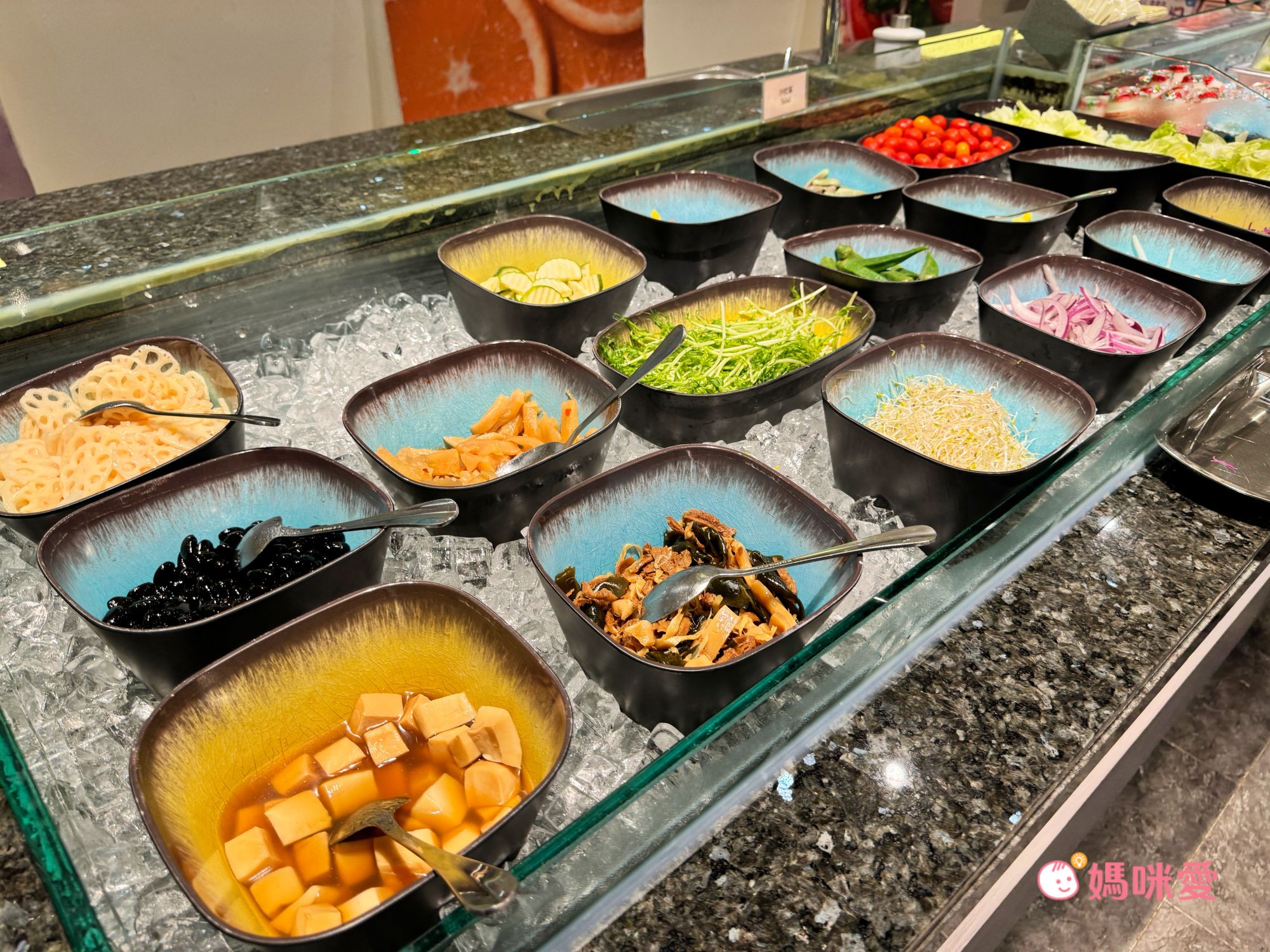 親子友善【承攜行旅 高雄六合館】破百坪賽車場 / 戶外泳池