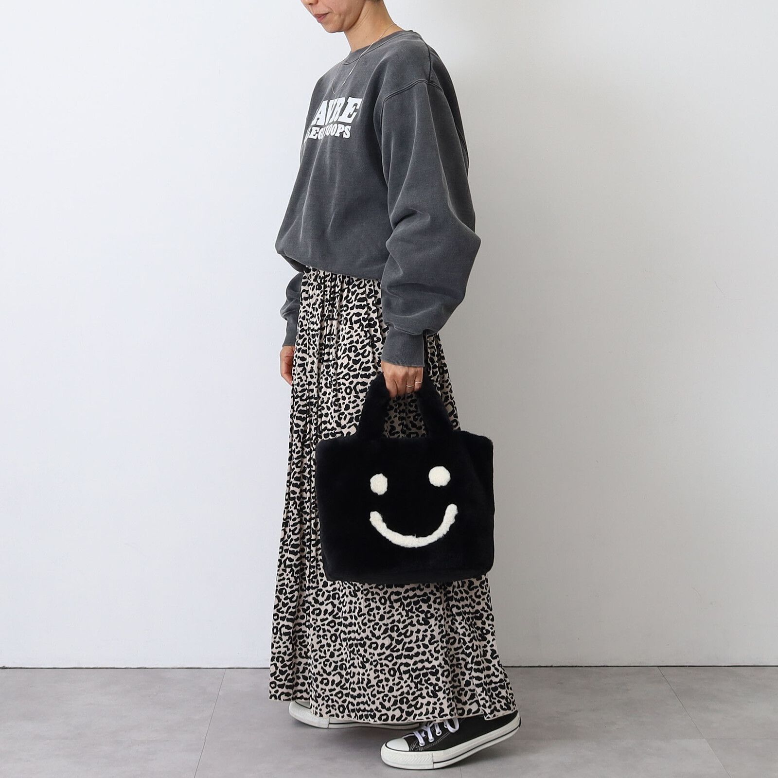 日本 COOCO - SMILEY聯名款 毛絨手提包/托特包(附小包)-芥黃 (W25*H23*D15cm)