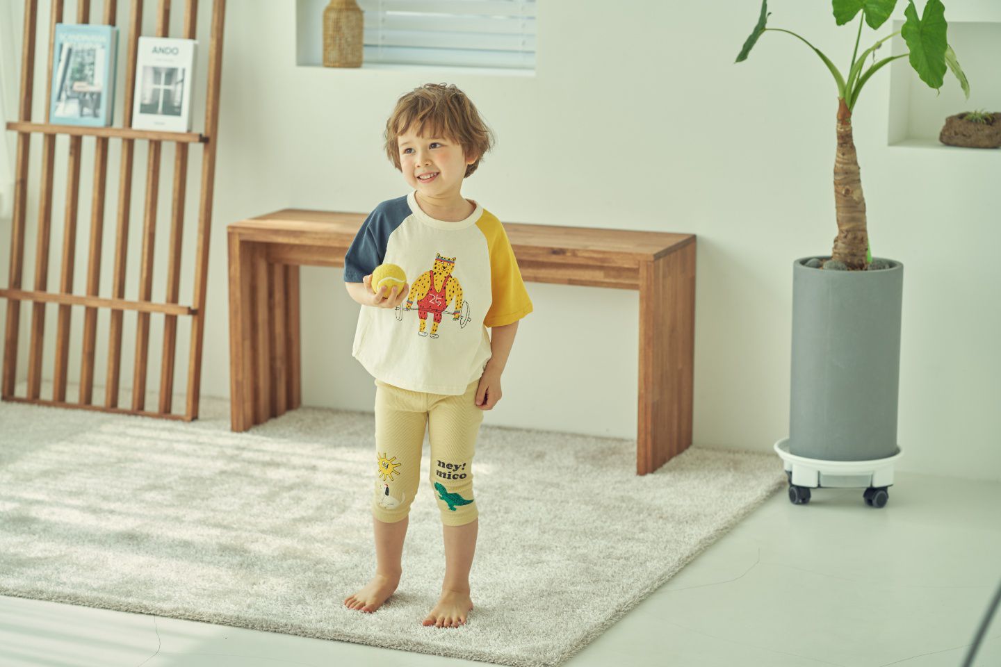 韓國 Mimico - 恐龍與狗內搭褲-杏