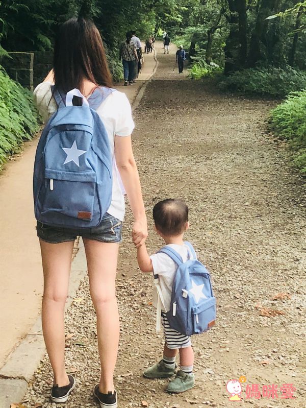 韓國 BESSON JOUJOU - 星星閃亮 LED 包-深黑色