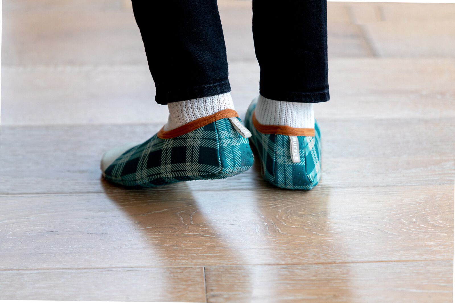 日本 BISQUE - 室內止滑保暖襪-貓咪-薄荷 (M(23-24.5cm))