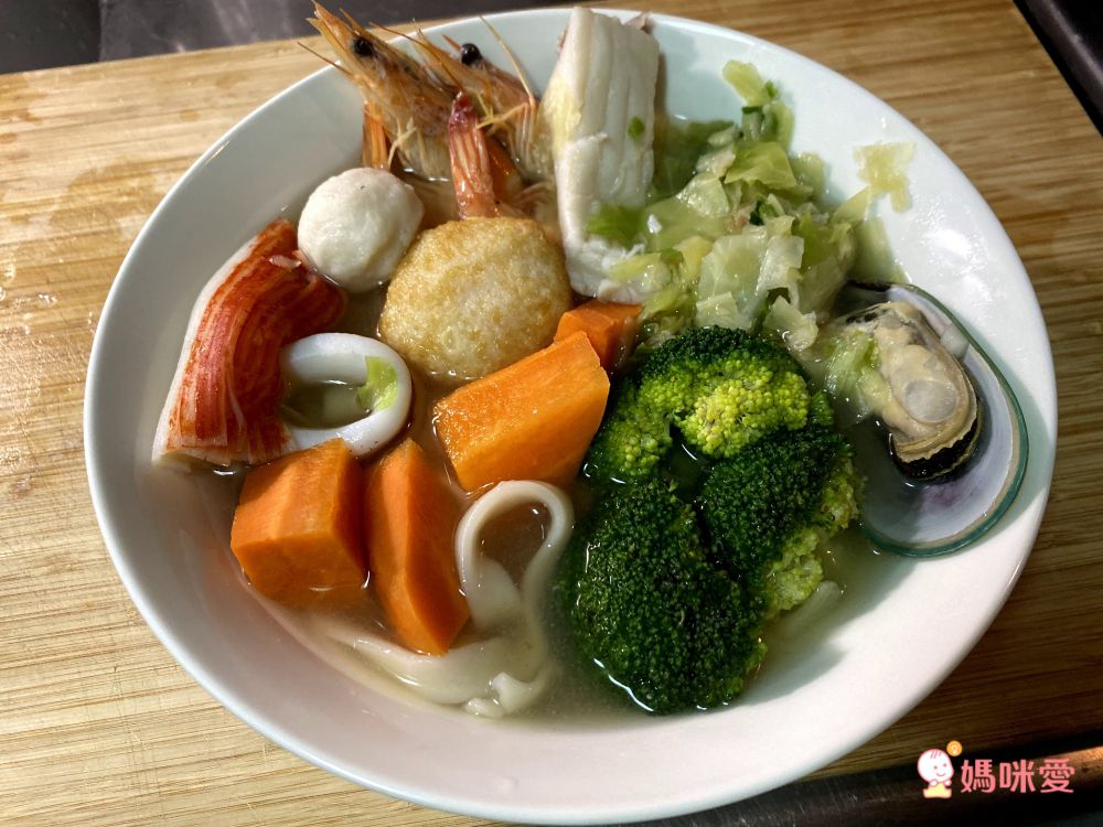 【一吉鮮新鮮水產】豪華海鮮麵、去刺鮮嫩鱸魚片、智利鮭魚片