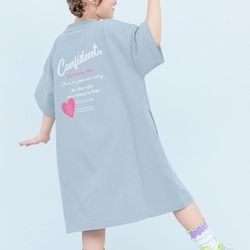 日本 devirock - 100%棉 率性印花短袖洋裝-背後英文-霧灰藍