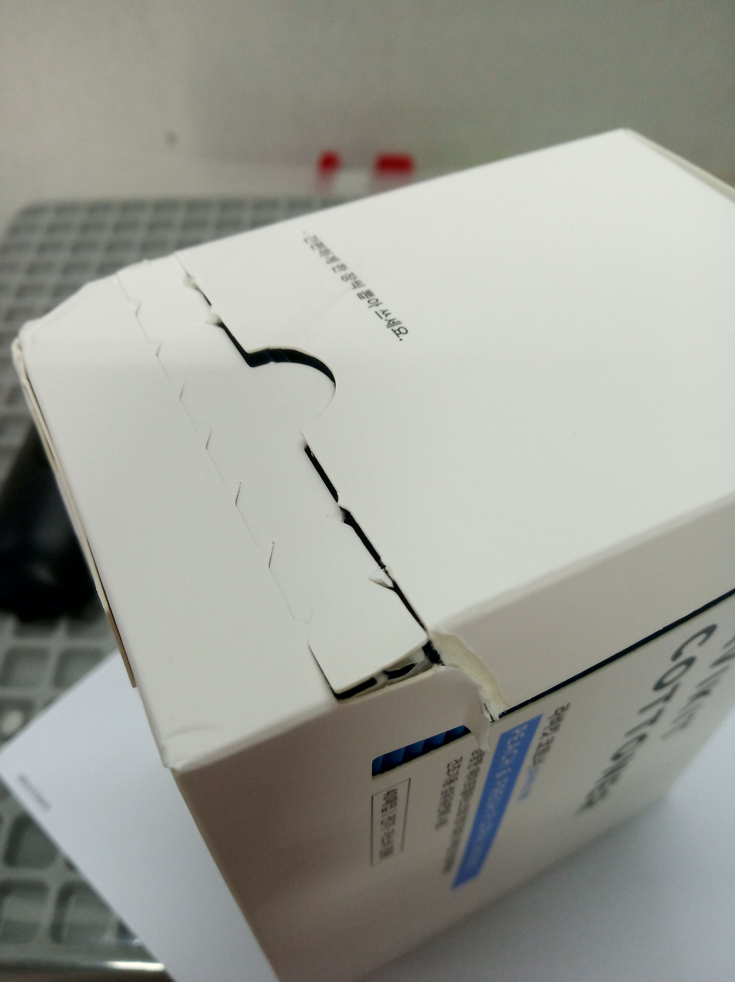 韓國 La vikit - (烘衣專用)防靜電衣物管理芳香紙巾-盒損福利品-寶寶麝香-1盒(40片)