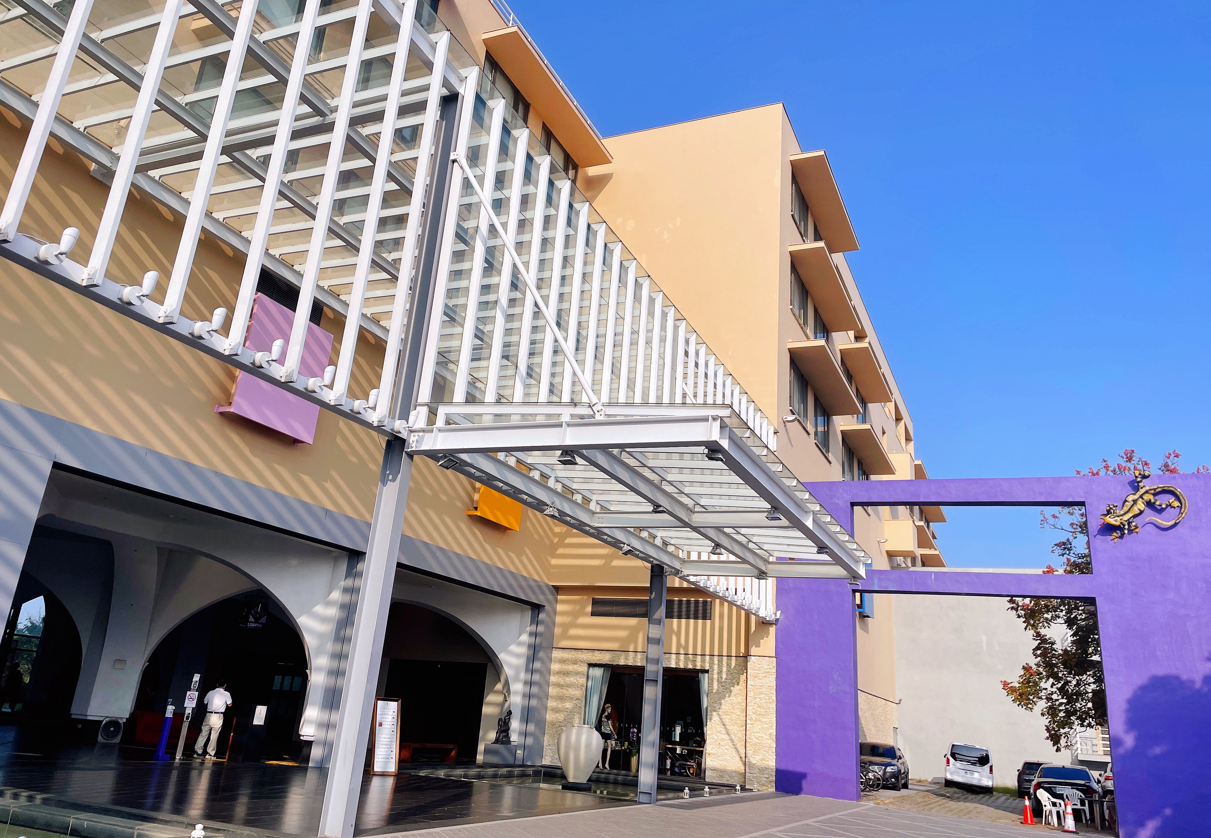 #線上旅展3.4折【南方莊園渡假飯店】平日升等家庭房