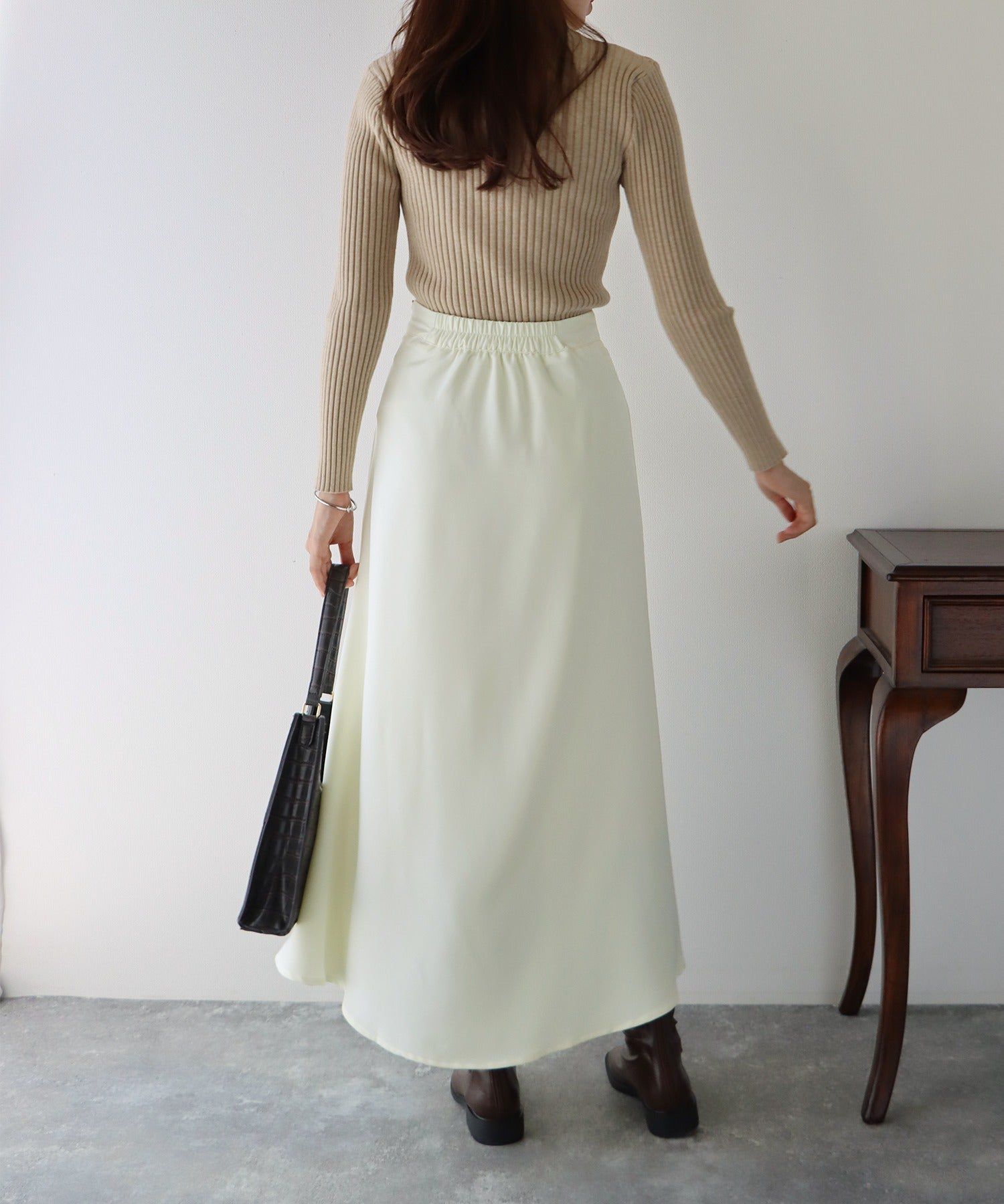 日本 BLUE EAST - [熱銷推薦] 甜美百搭修身剪裁長裙-果綠