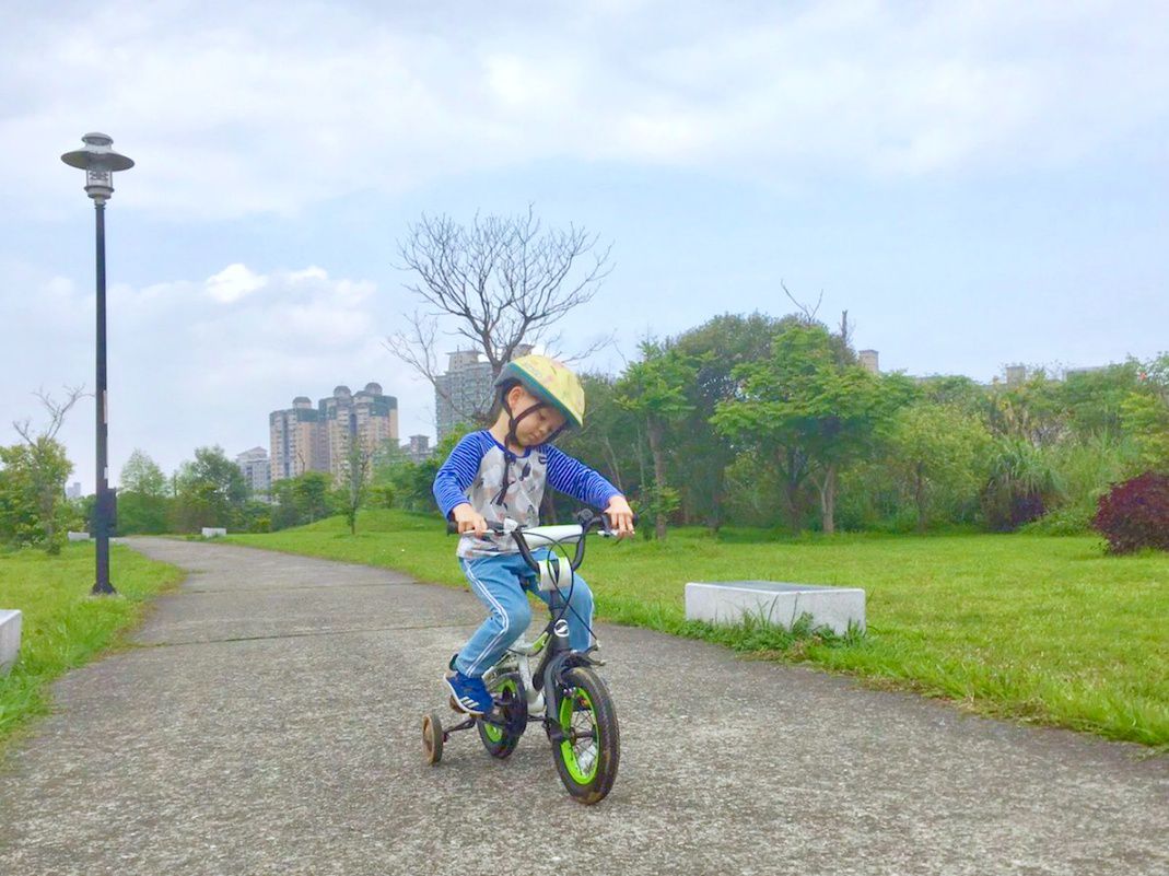 Little moni ⁂ 涼夏穿搭，清涼一夏 ⁂