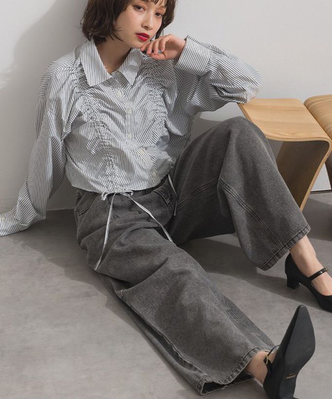 日本 ELENCARE DUE - 10oz 立體摺線後腰鬆緊牛仔褲-刷色藍