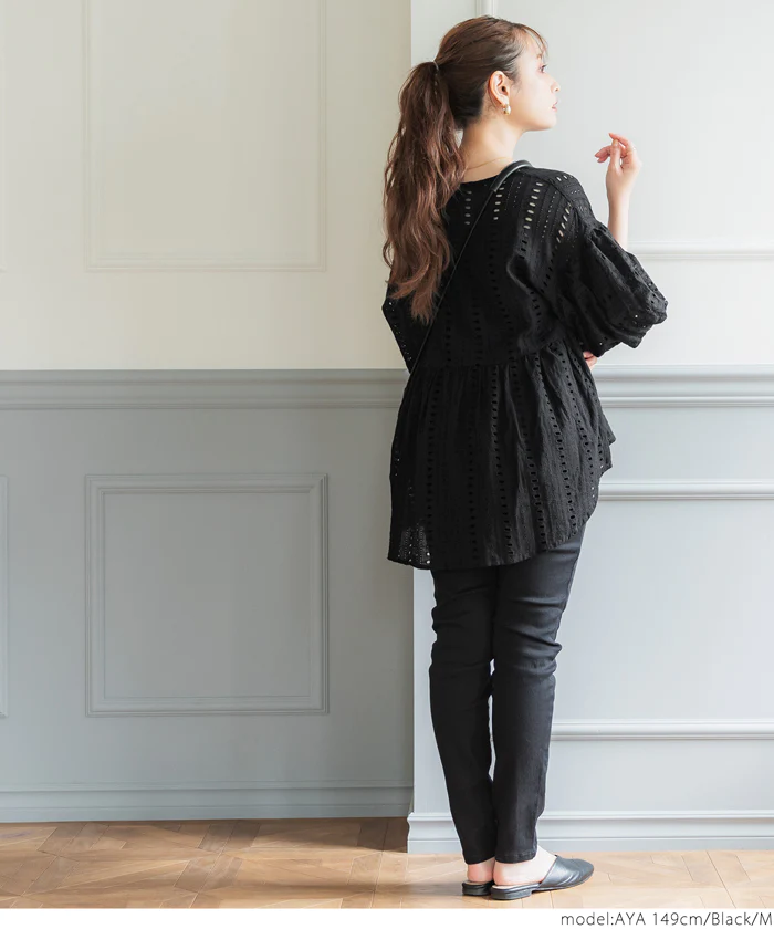 日本 COCA - 純棉鏤空裙擺泡泡袖上衣-米杏