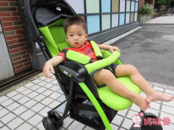 【義大利 Pali 】TRE.9 超輕量 3.9kg 嬰幼兒手推車✕ sei 9 可折疊嬰幼兒手推車
