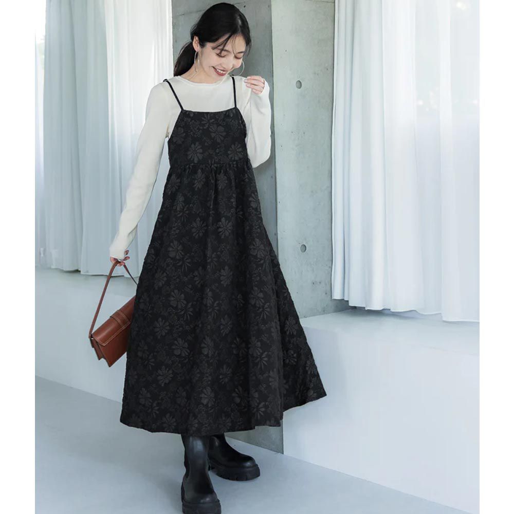 浪漫緹花平口吊帶裙-黑