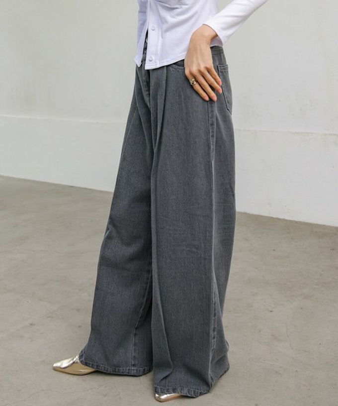 日本 Bab - 腳長效果 摺線丹寧印度棉寬褲-深灰