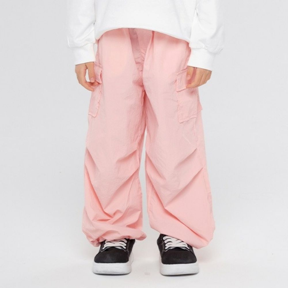 鬆緊腰立體抓褶口袋寬鬆工裝長褲-粉