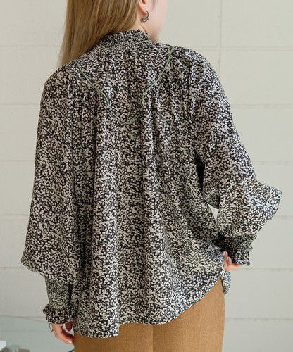 日本 Bou Jeloud - 歐風碎花澎澎袖上衣-氣質黑
