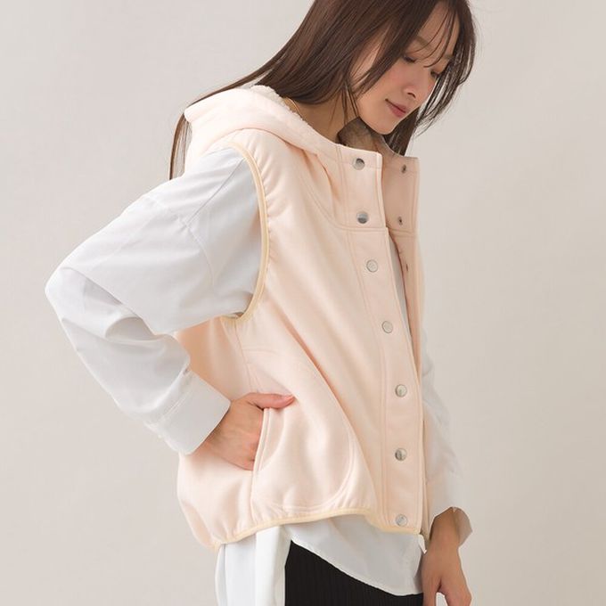 日本 OMNES - 裏起毛保暖短版運動風連帽背心-咖啡