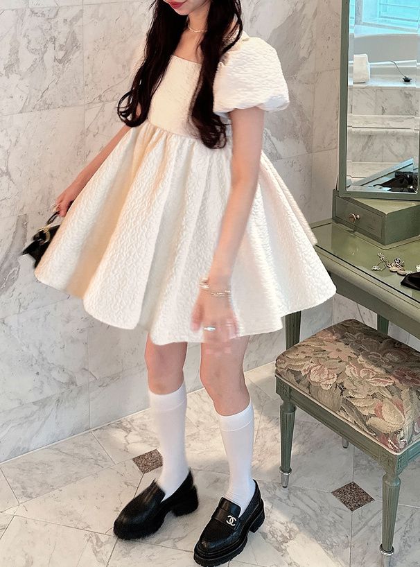 日本 GRL - 雲朵泡泡後扭結短版洋裝-奶茶杏