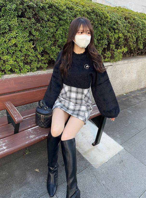 日本 GRL - 浪漫感毛海針織上衣(附珍珠胸針)-藍 (F)