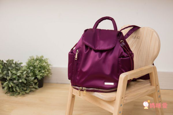 HARUhonpo 小晴天本舖 - Harulez 日本設計師の聯名款-Shiny微金質感輕背包-土星藍