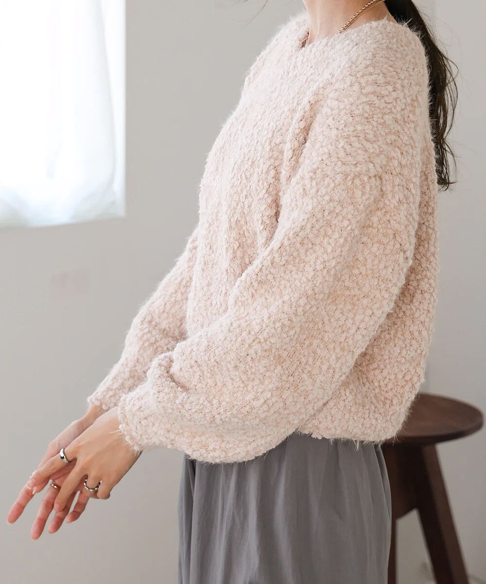 日本 Bab - 柔軟蓬鬆毛毛V領針織上衣-藍