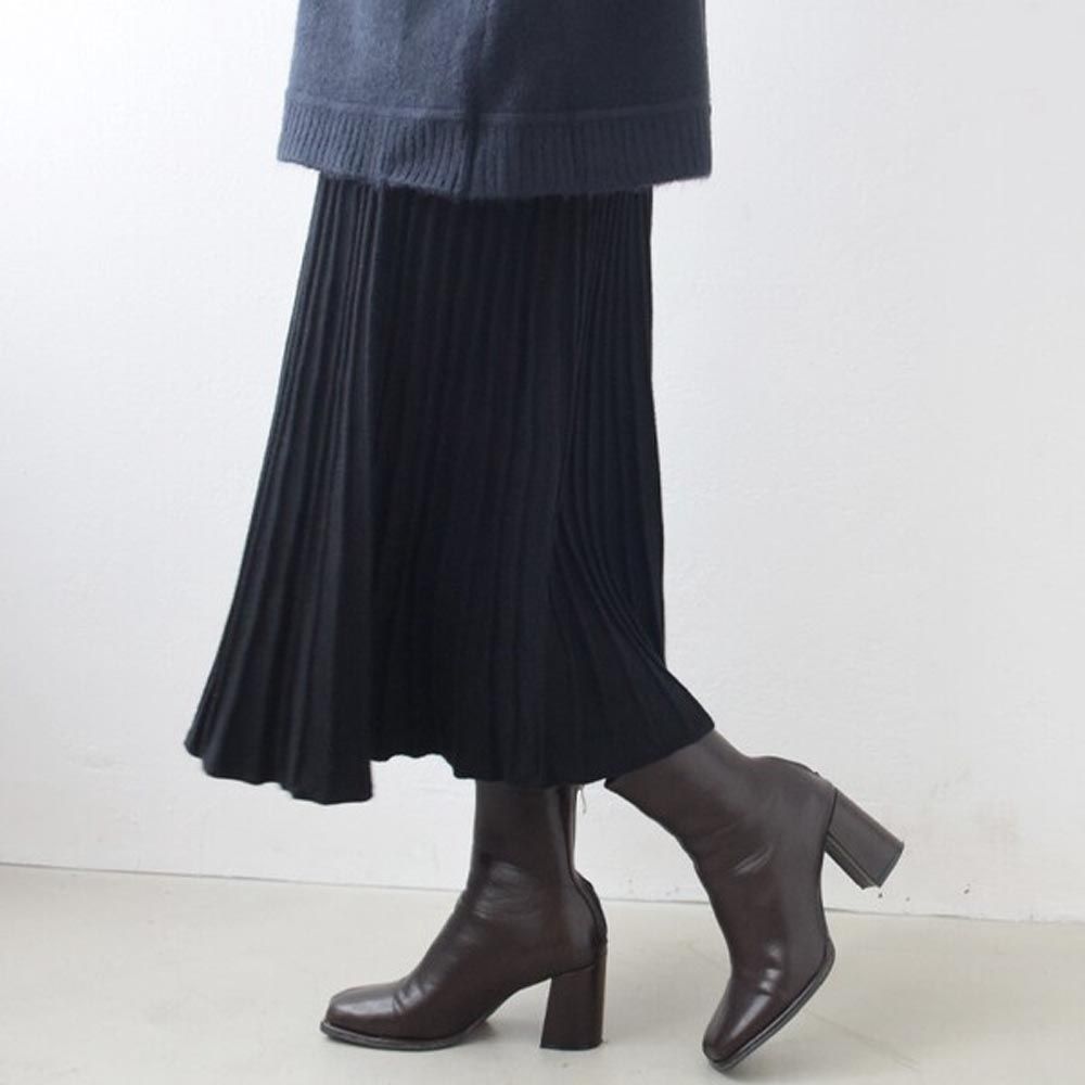 日本 ihuu - 百搭氣質針織百摺裙-黑
