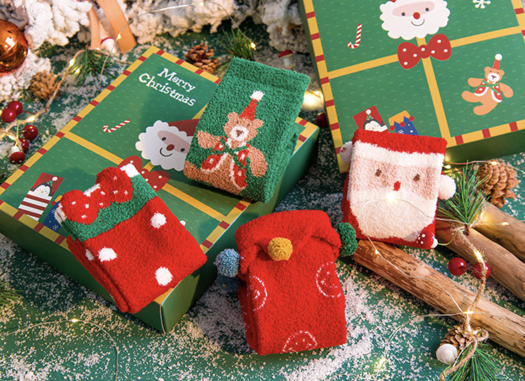 love, charlotte - 珊瑚絨聖誕老公公小熊款無後跟親子襪-4雙禮盒包裝 (均碼(5Y+))