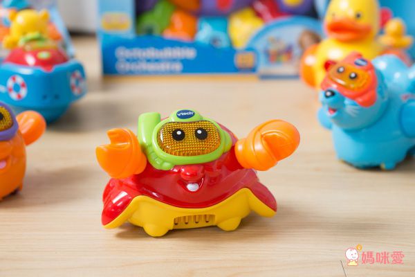 媽咪洗澡神助手♡【英國Vtech ✖ 加拿大MARCUS】歡樂聲光洗澡玩具♡泡泡章魚邊洗澡邊唱歌