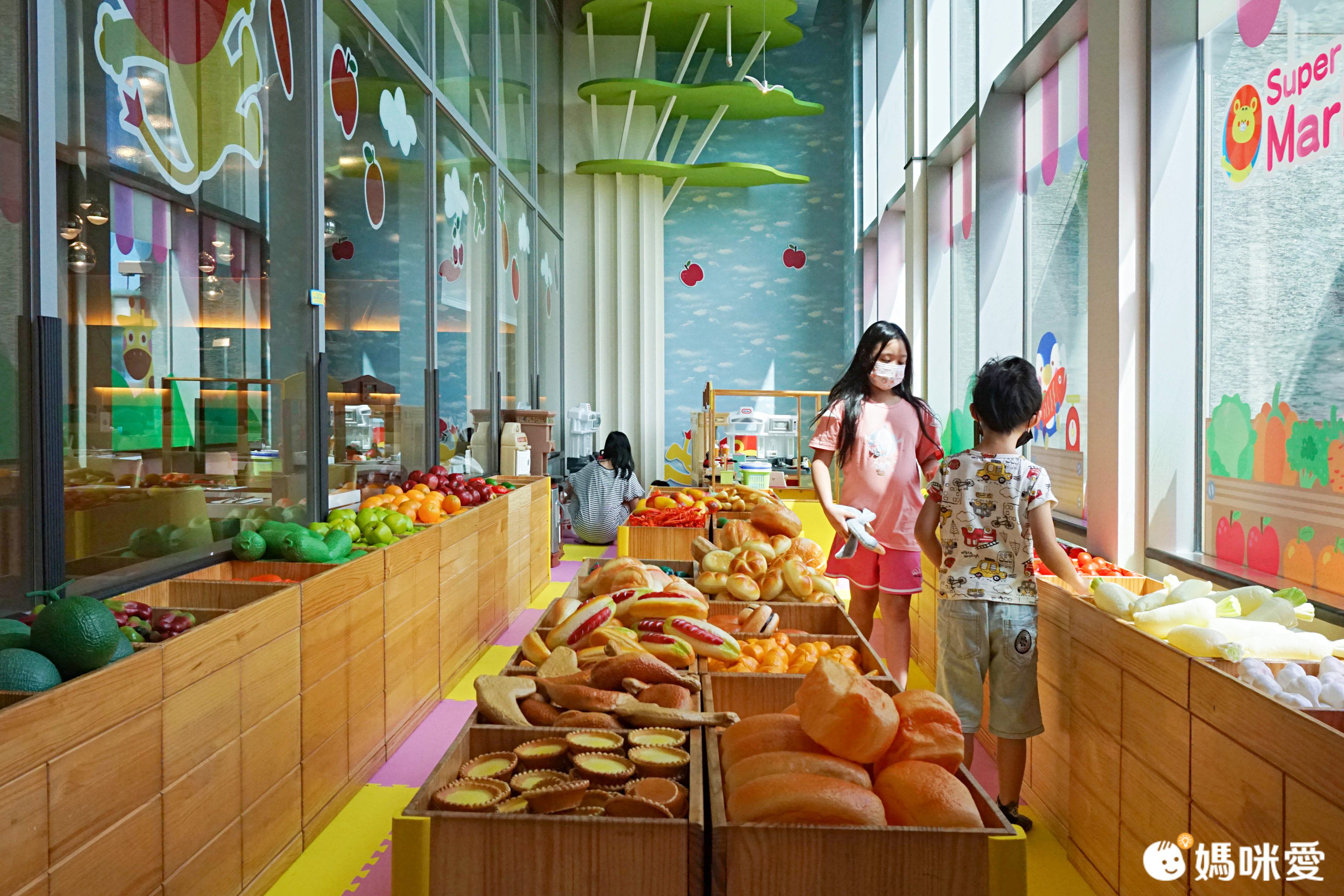 飛機控必追✈【台北諾富特華航桃園機場】二大一小一幼