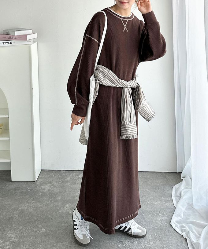 日本 Classical Elf - Java 俏麗縫線大口袋長袖洋裝-摩卡